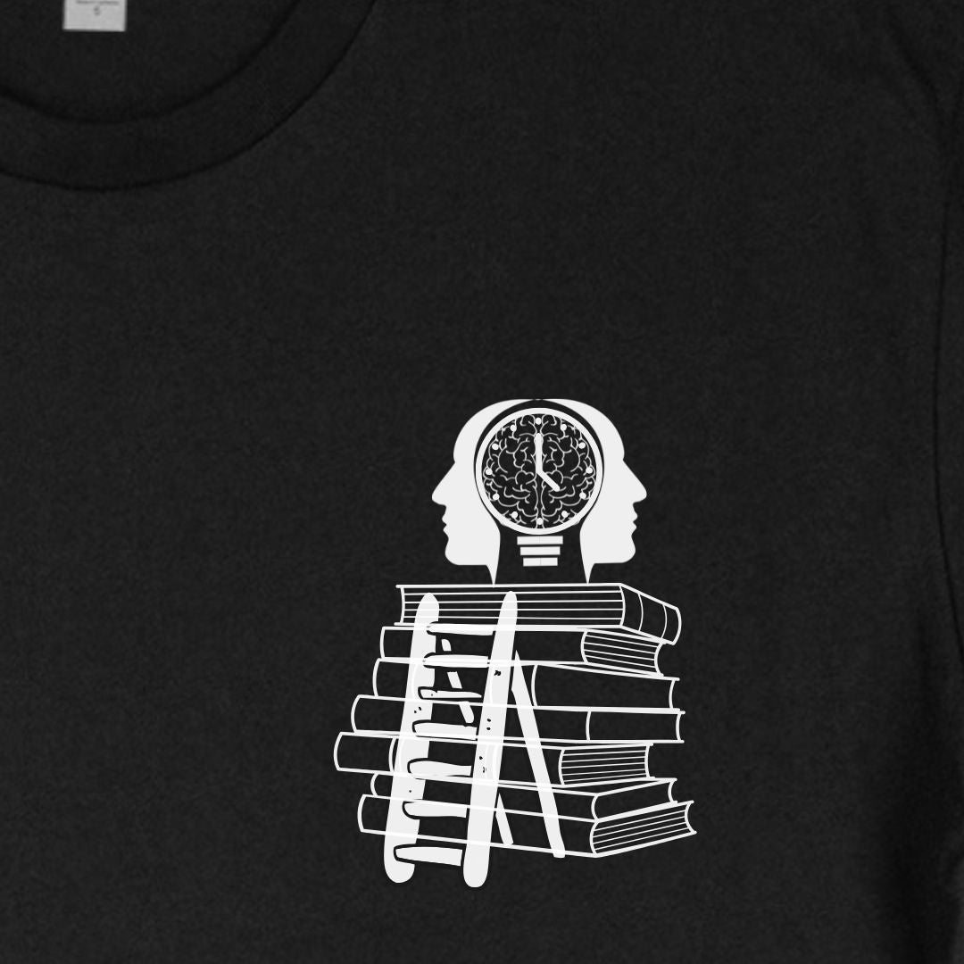 Finest Minds Descartes Rationalism Tshirt | Thalira | Closeup